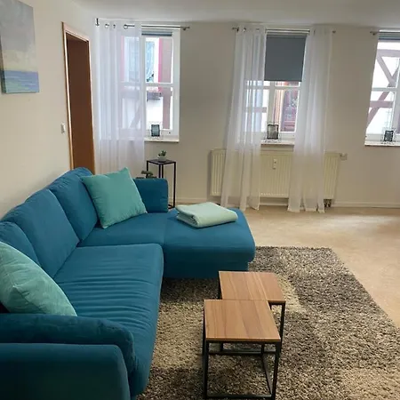 Haeuserstrasse 15 *